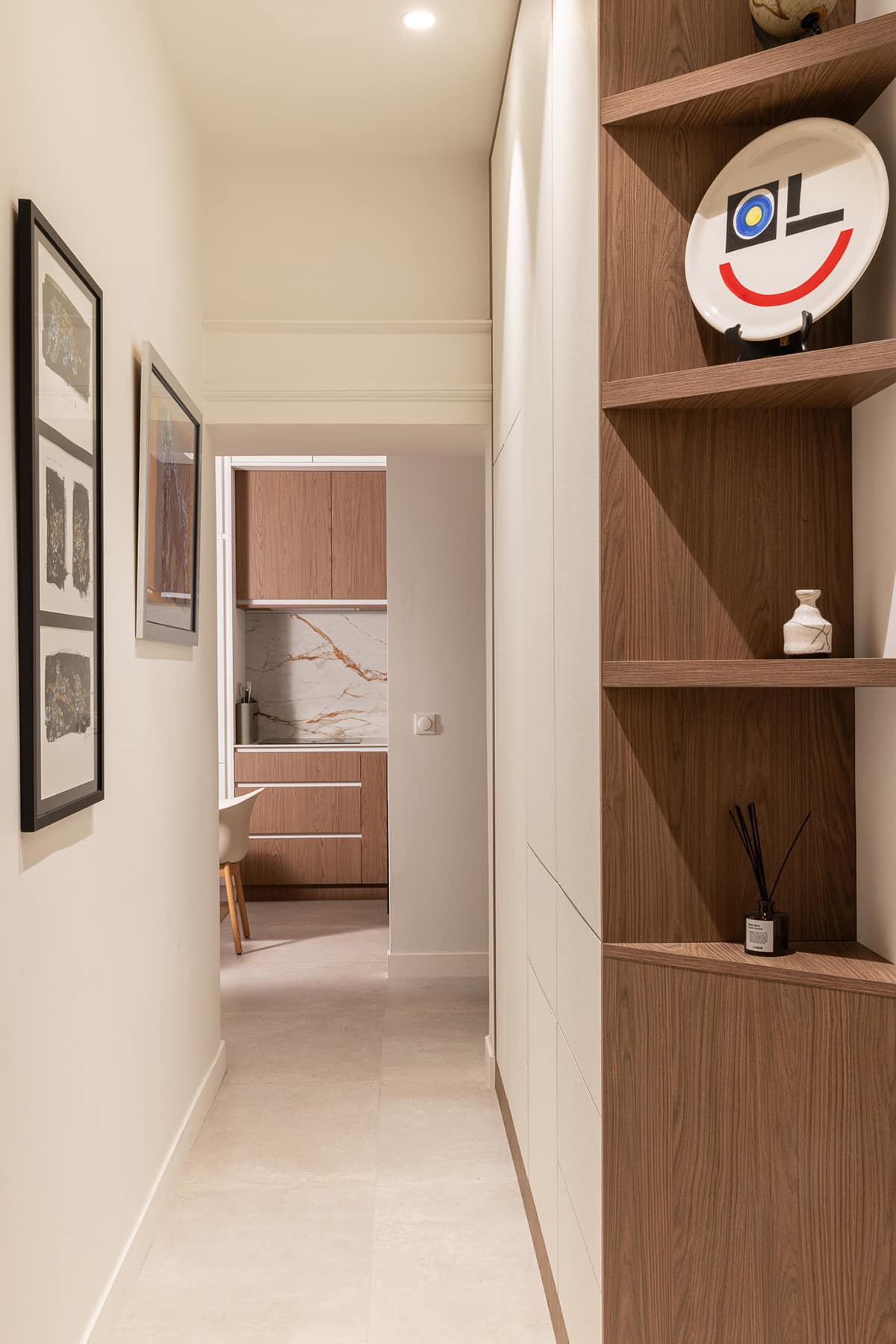 Entrée sur mesure appartement rénové à lyon